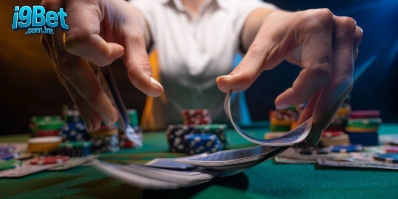 Trò chơi này thường xuất hiện trong các sòng bạc trực tuyến và sòng bạc truyền thống.